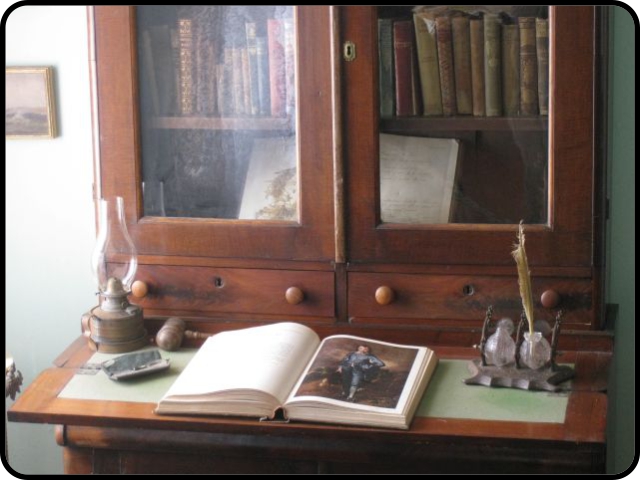 Parlor desk